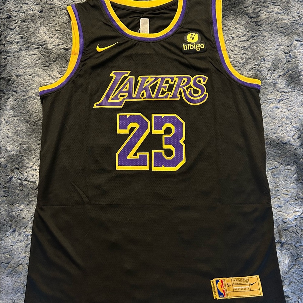 Los Angeles Lakers LeBron James Black Jersey Size Large